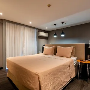 Em Eixo Monumental Hotel